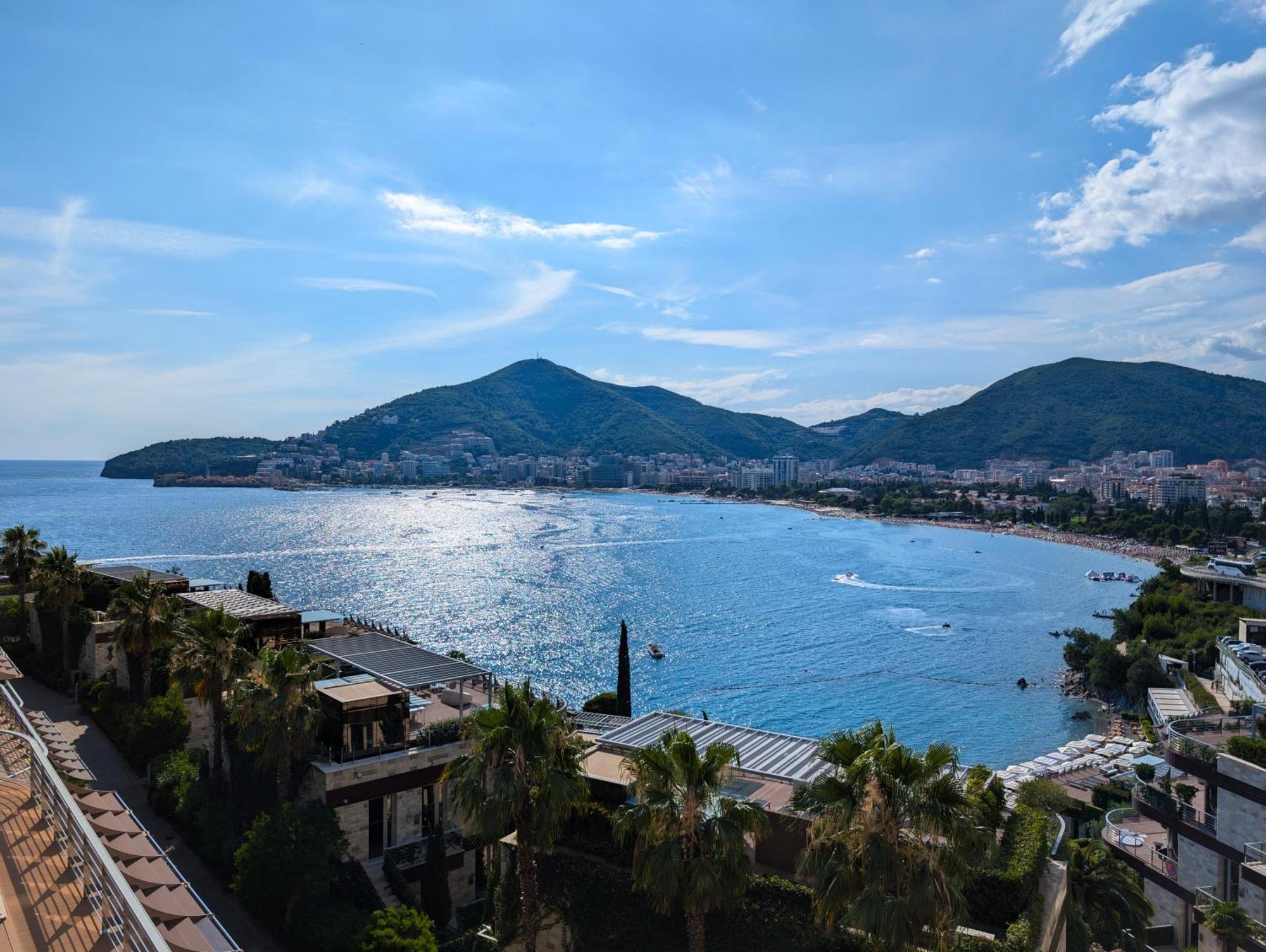 Lux Apartments Harmonia Budva Buitenkant foto