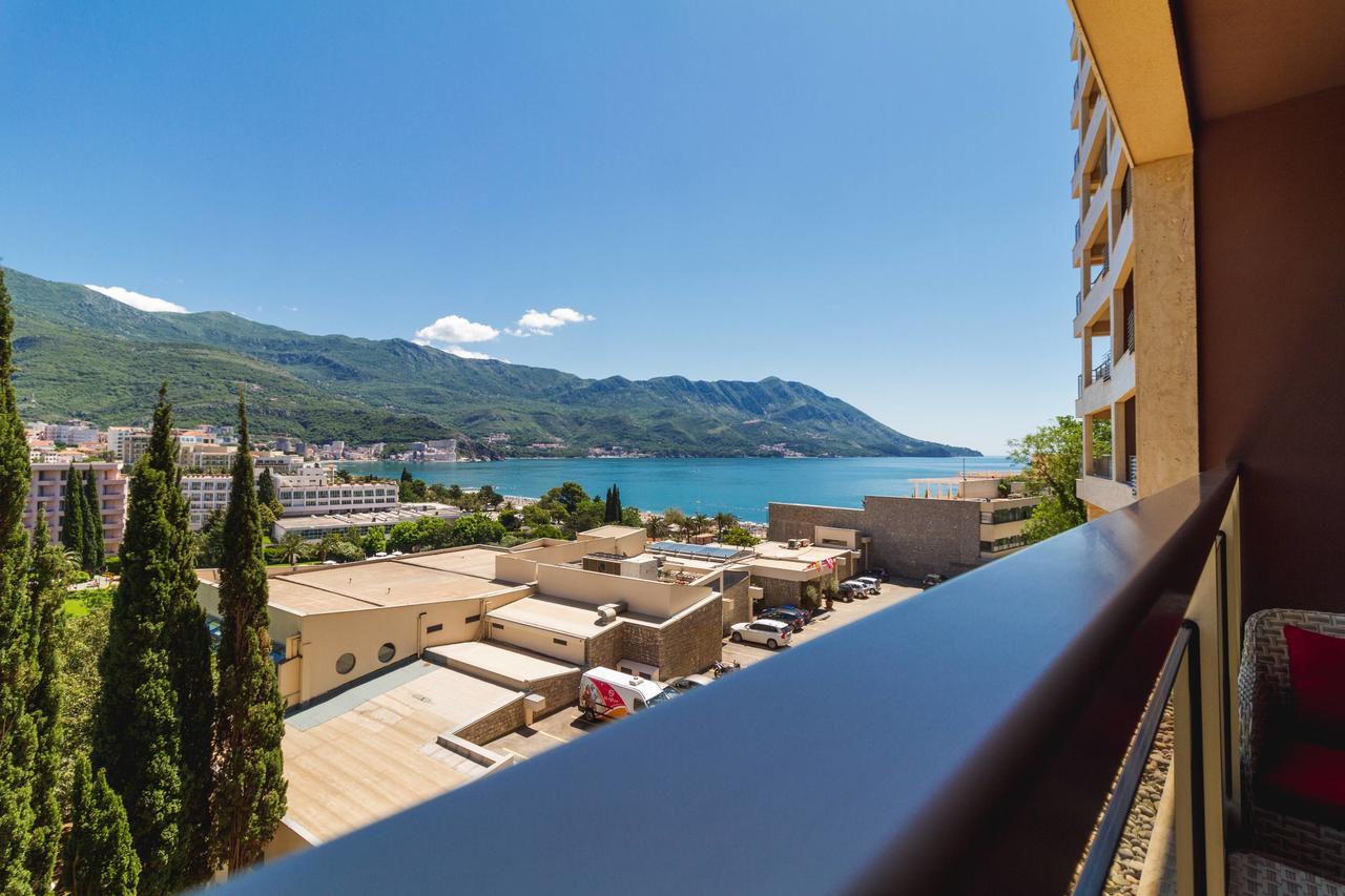 Lux Apartments Harmonia Budva Buitenkant foto