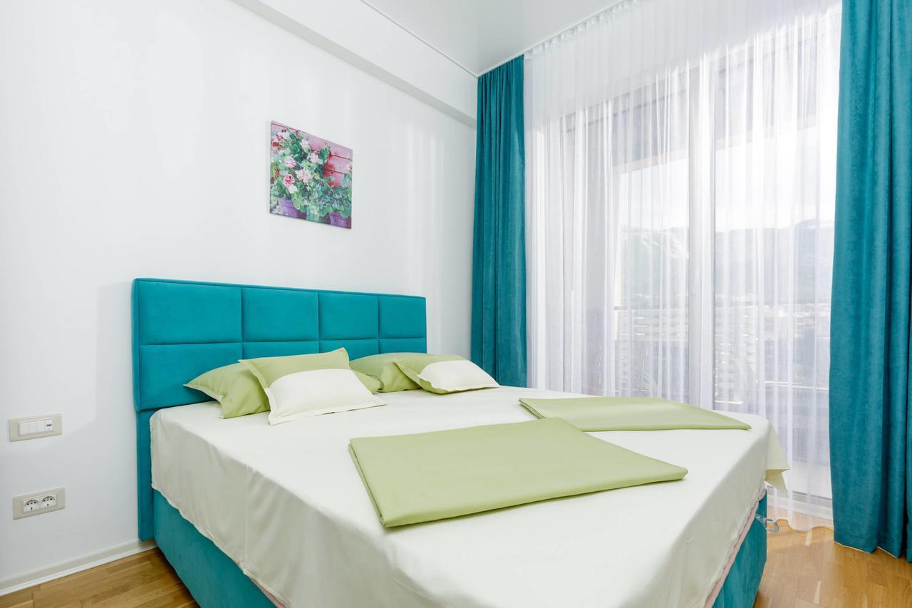 Lux Apartments Harmonia Budva Buitenkant foto