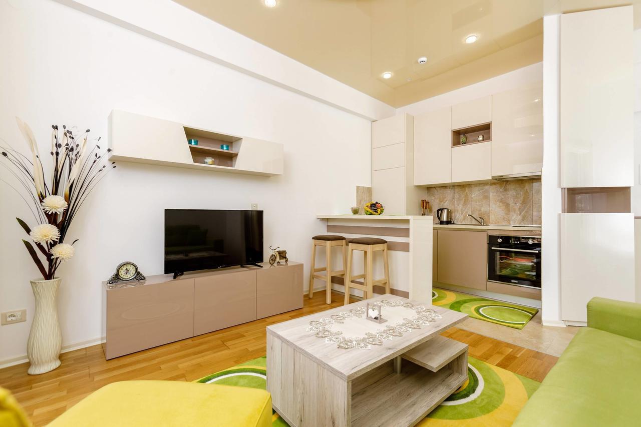 Lux Apartments Harmonia Budva Buitenkant foto