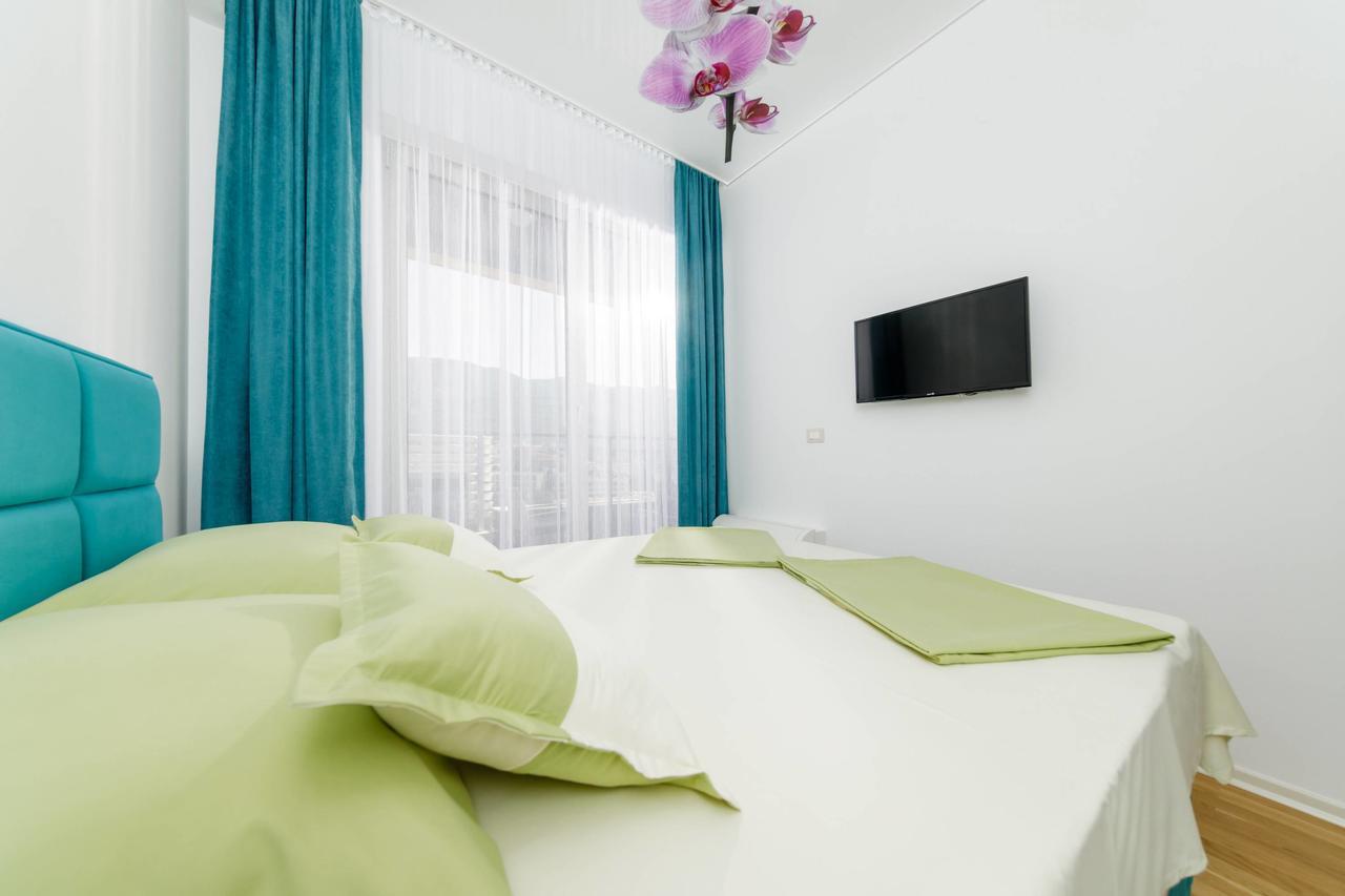 Lux Apartments Harmonia Budva Buitenkant foto