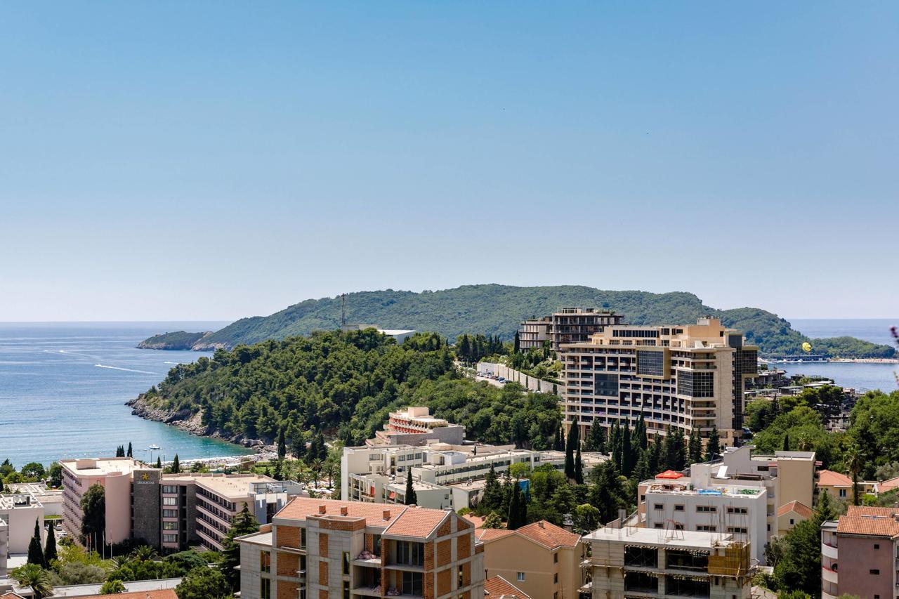 Lux Apartments Harmonia Budva Buitenkant foto