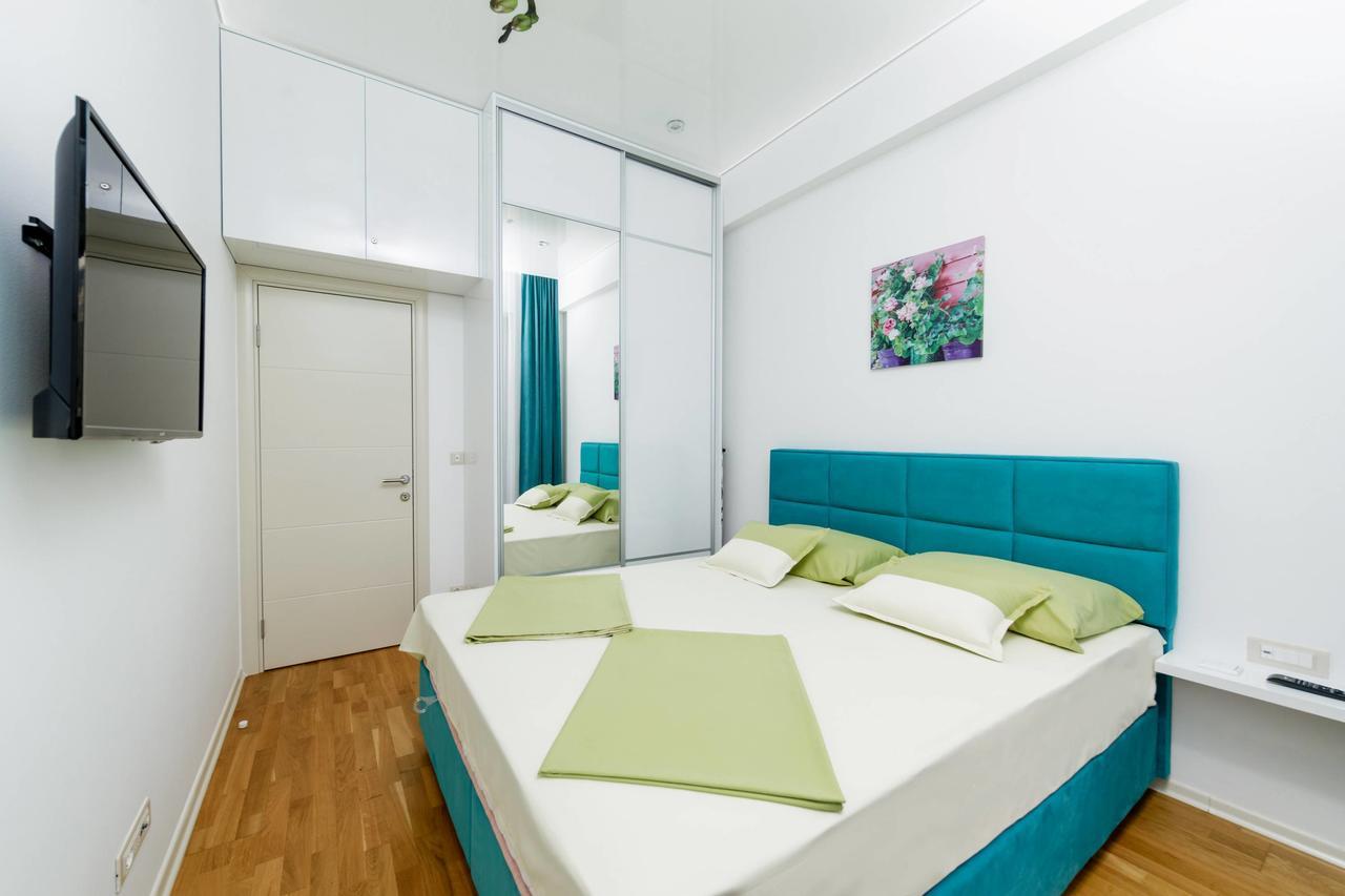 Lux Apartments Harmonia Budva Buitenkant foto